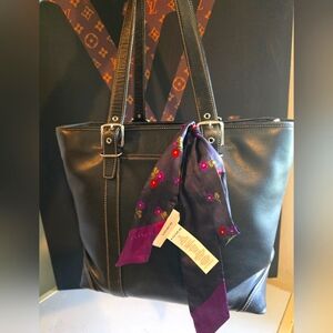 Coach guc xl hamptons shoulder bag